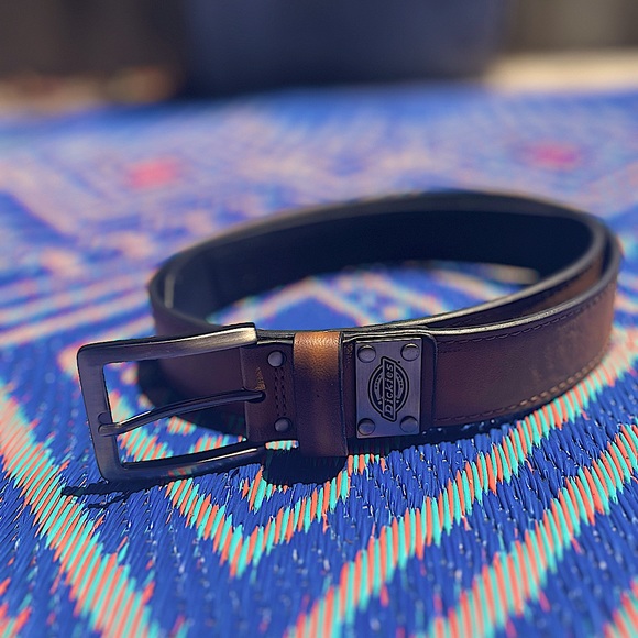 NWT Dickies brown work belt with metal plating - Picture 2 of 5